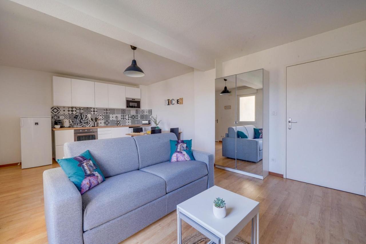 Apt De 30 M2 - 5 Min De Bordeaux - Terrasse - Parking スノン エクステリア 写真