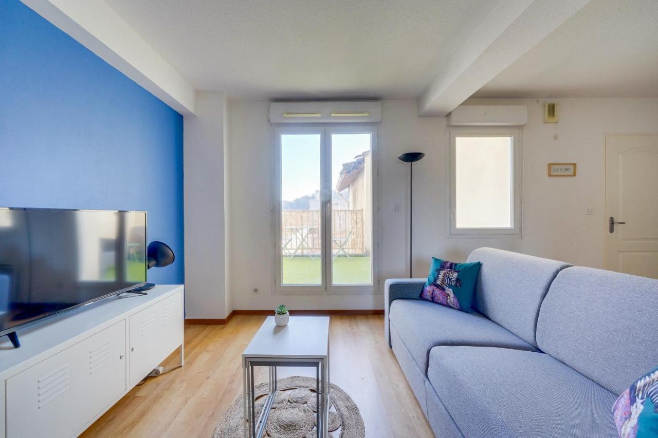 Apt De 30 M2 - 5 Min De Bordeaux - Terrasse - Parking スノン エクステリア 写真